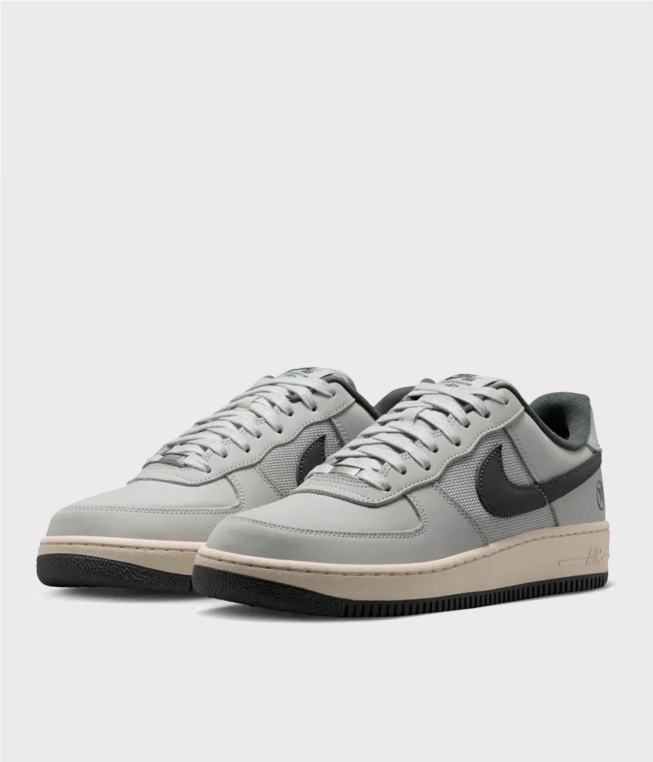 NIKE SB AIR FORCE 1 YUTO