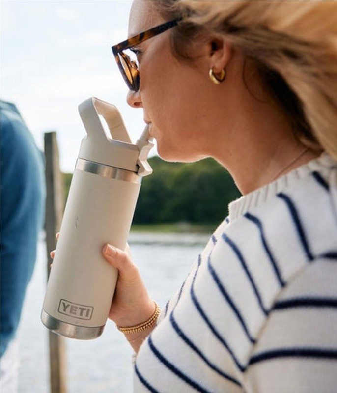 YETI RAMBLER BOTTLE STRAW 18OZ