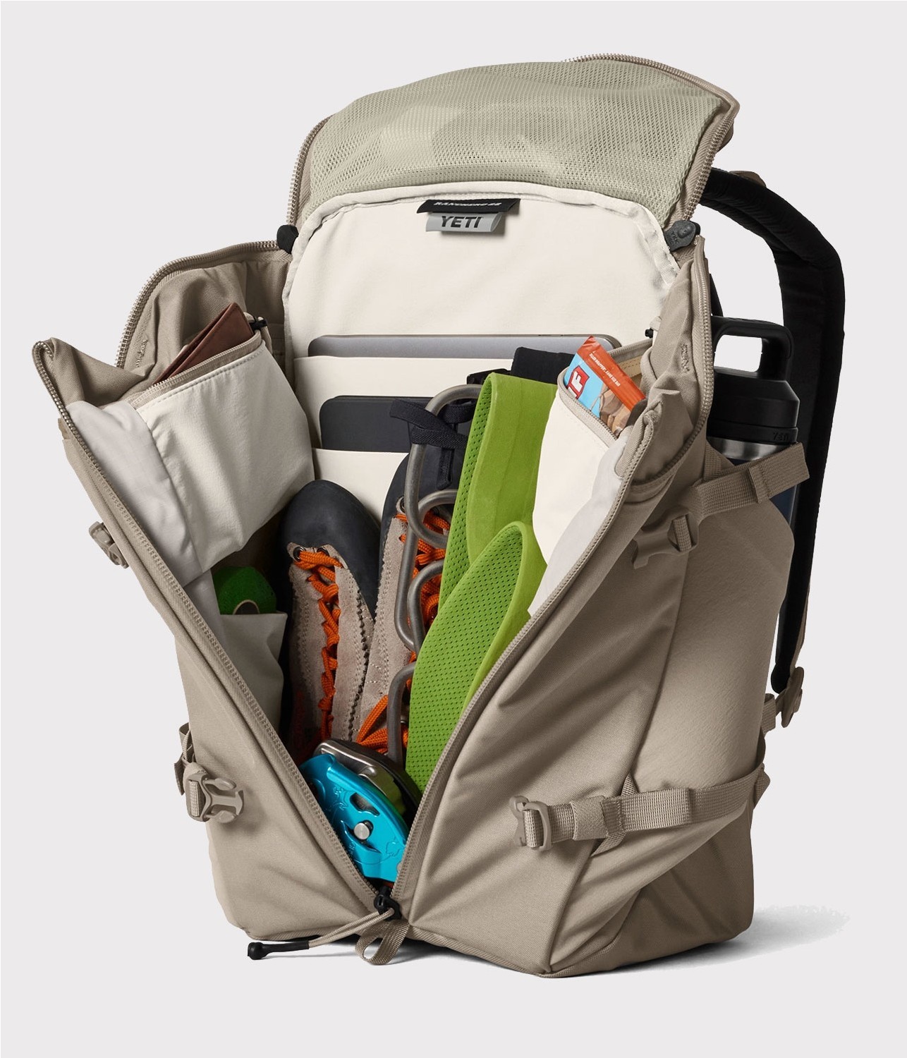 YETI RANCHERO BACKPACK 22L