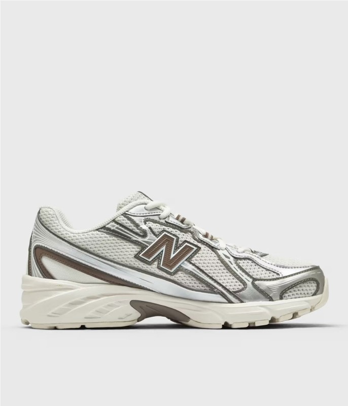 NEW BALANCE 740 2