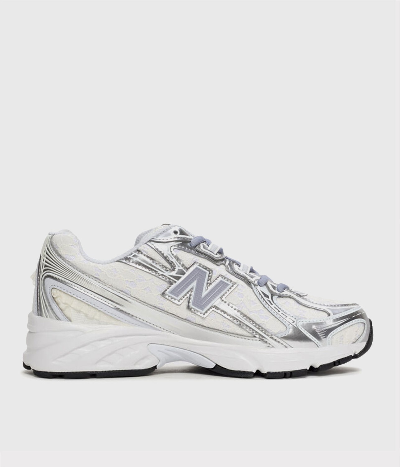 NEW BALANCE 740