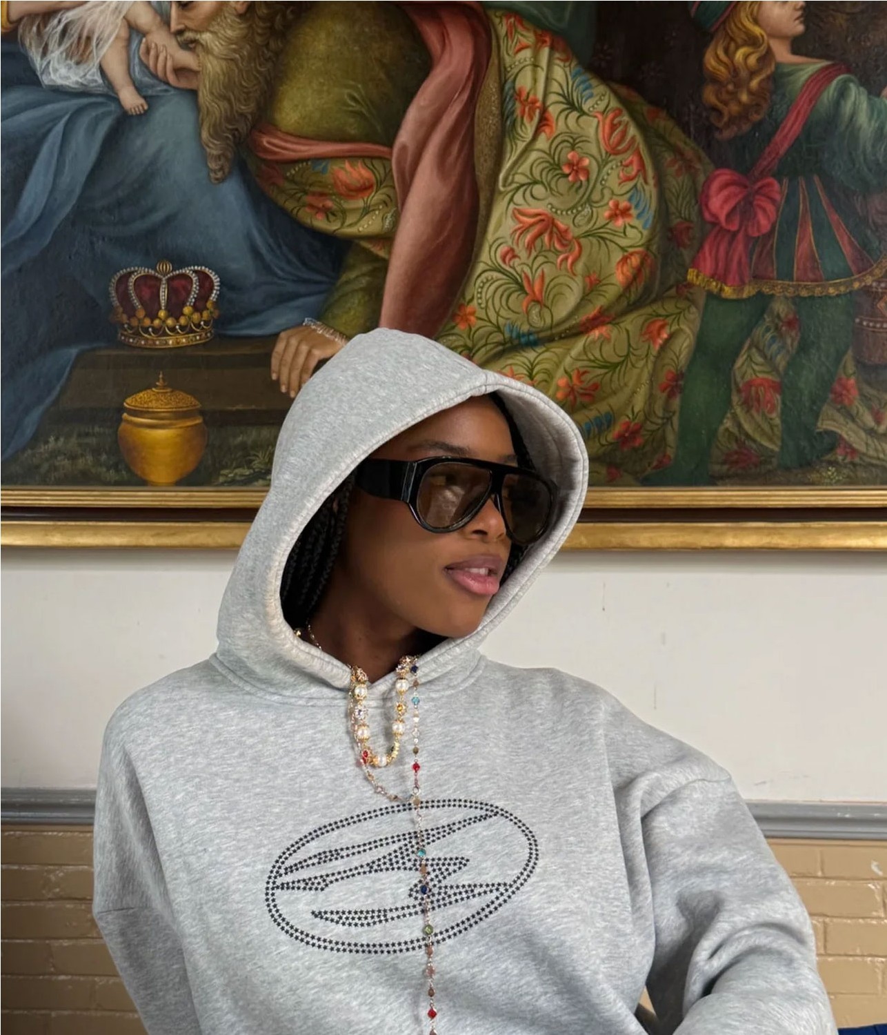 NOEMOTIONS CREW HOODIE