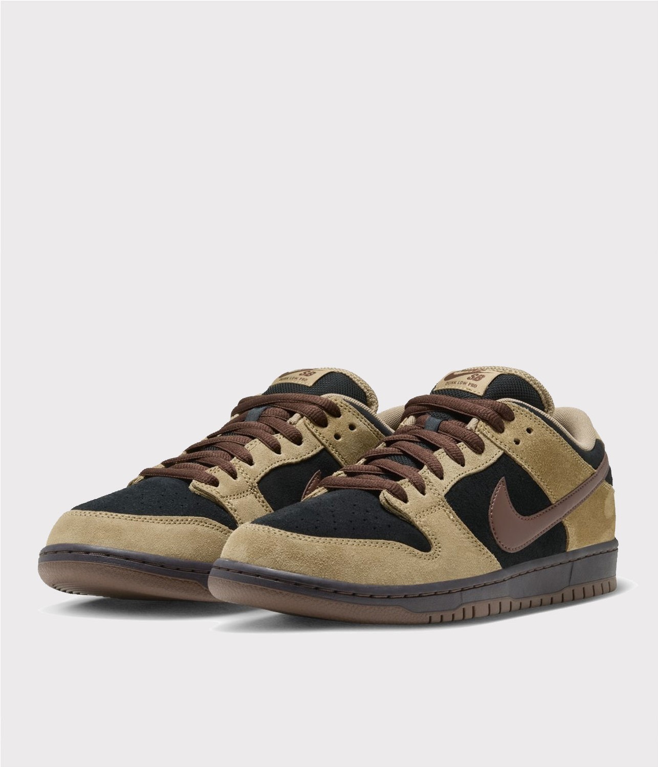 NIKE SB DUNK LOW PRO